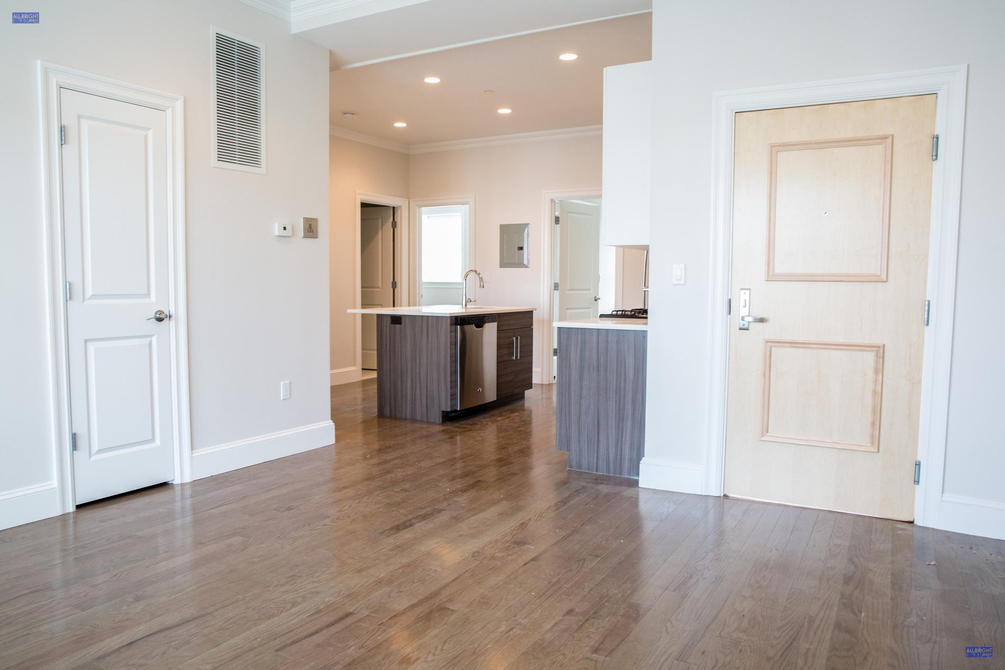 3 bed, 2 bath apartment for rent at 8 Harvard Ter Unit 8, Allston — photo 6 of 20