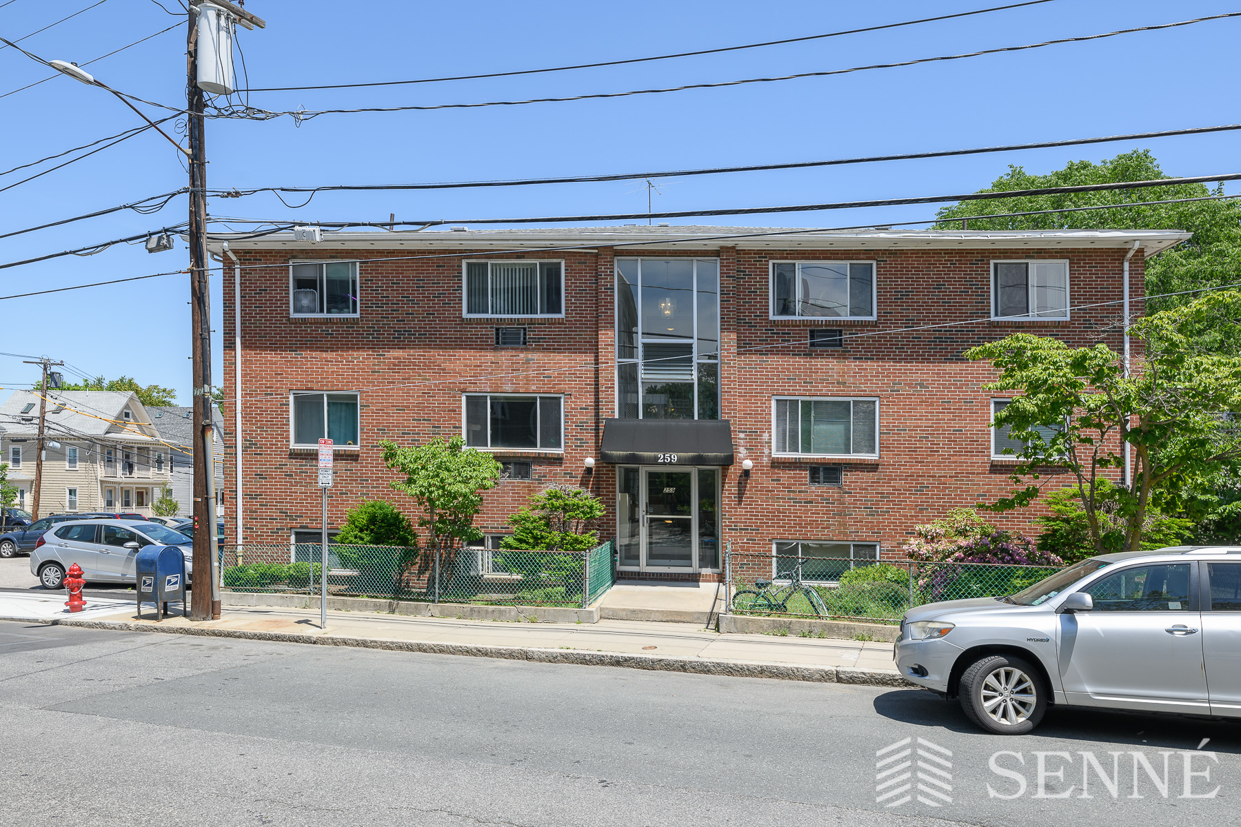 2 bed, 1 bath apartment for rent at 259 Summer St Unit 10, Union Square — photo 2 of 8