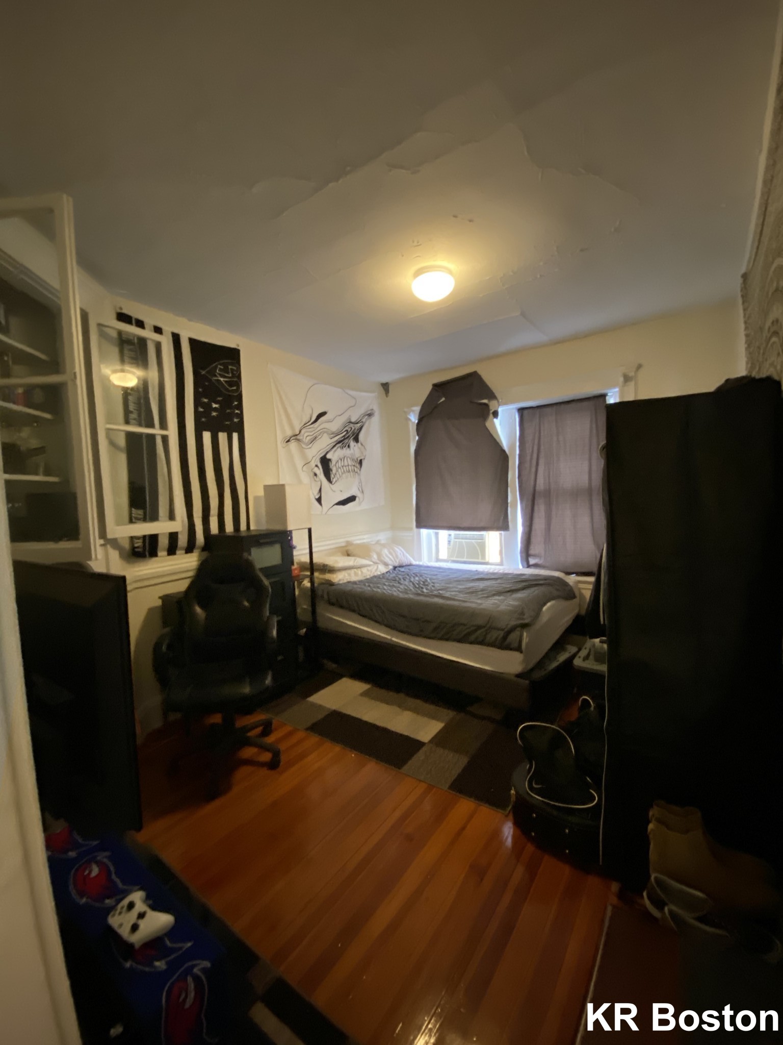 3 bed, 1 bath apartment for rent at 7 Mount Hood Rd Unit Aptb, Brighton — photo 5 of 7