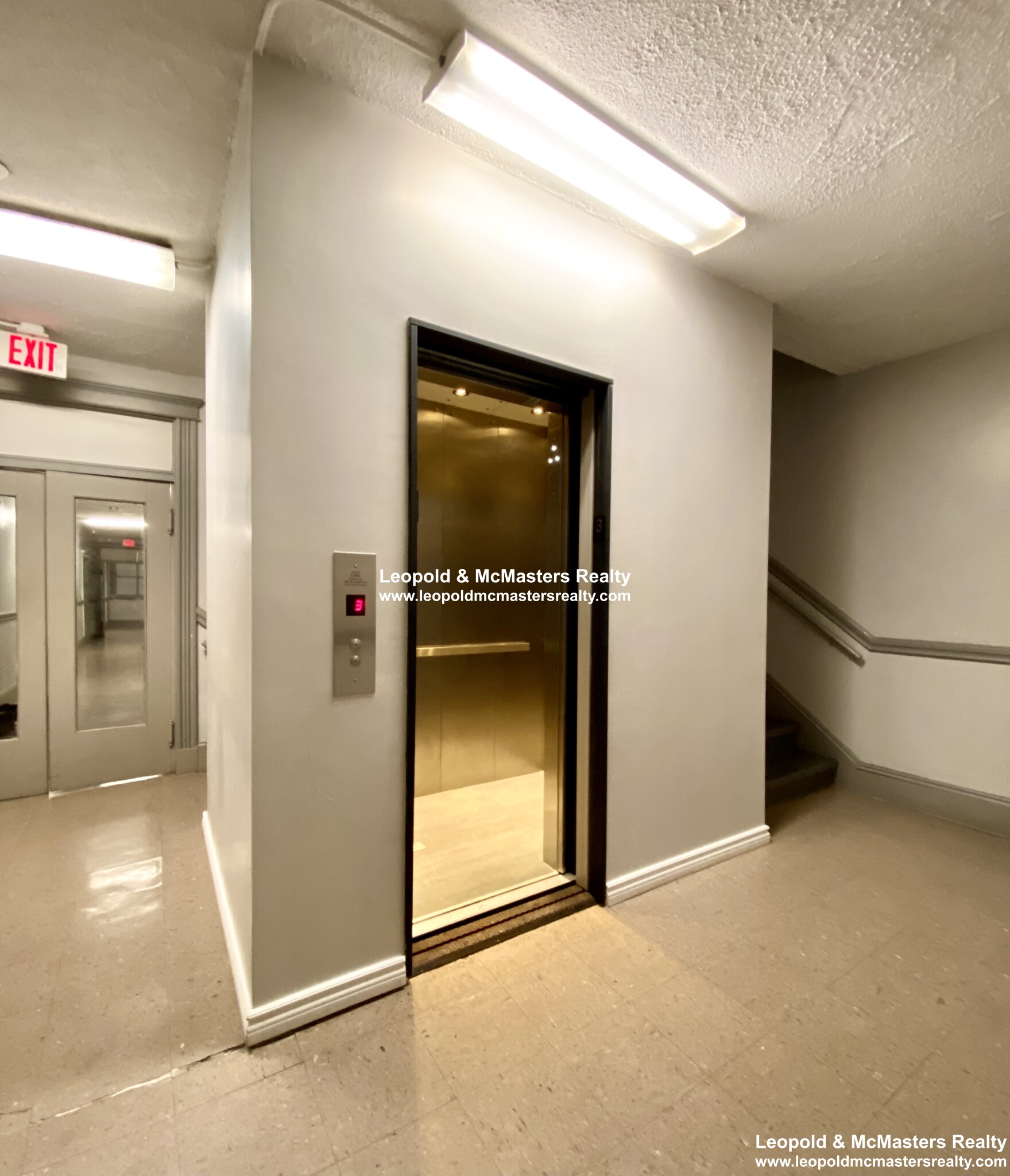 Studio bed, 1 bath apartment for rent at 11 Royce Rd Unit 3, Allston — photo 7 of 11