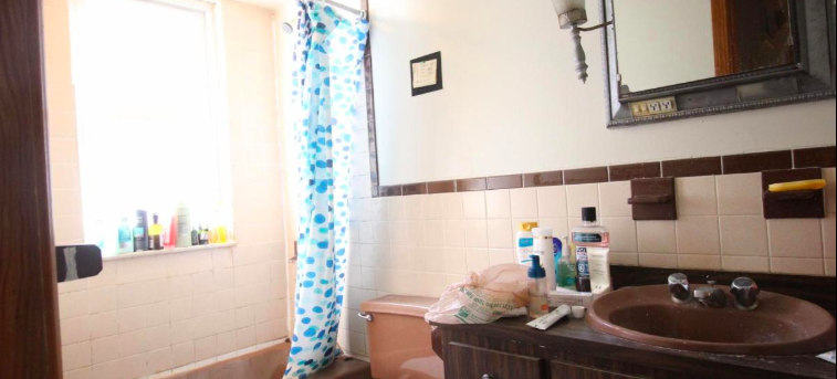 3 bed, 1.5 bath apartment for rent at 133 Glenville Ave Unit B, Allston — photo 3 of 11