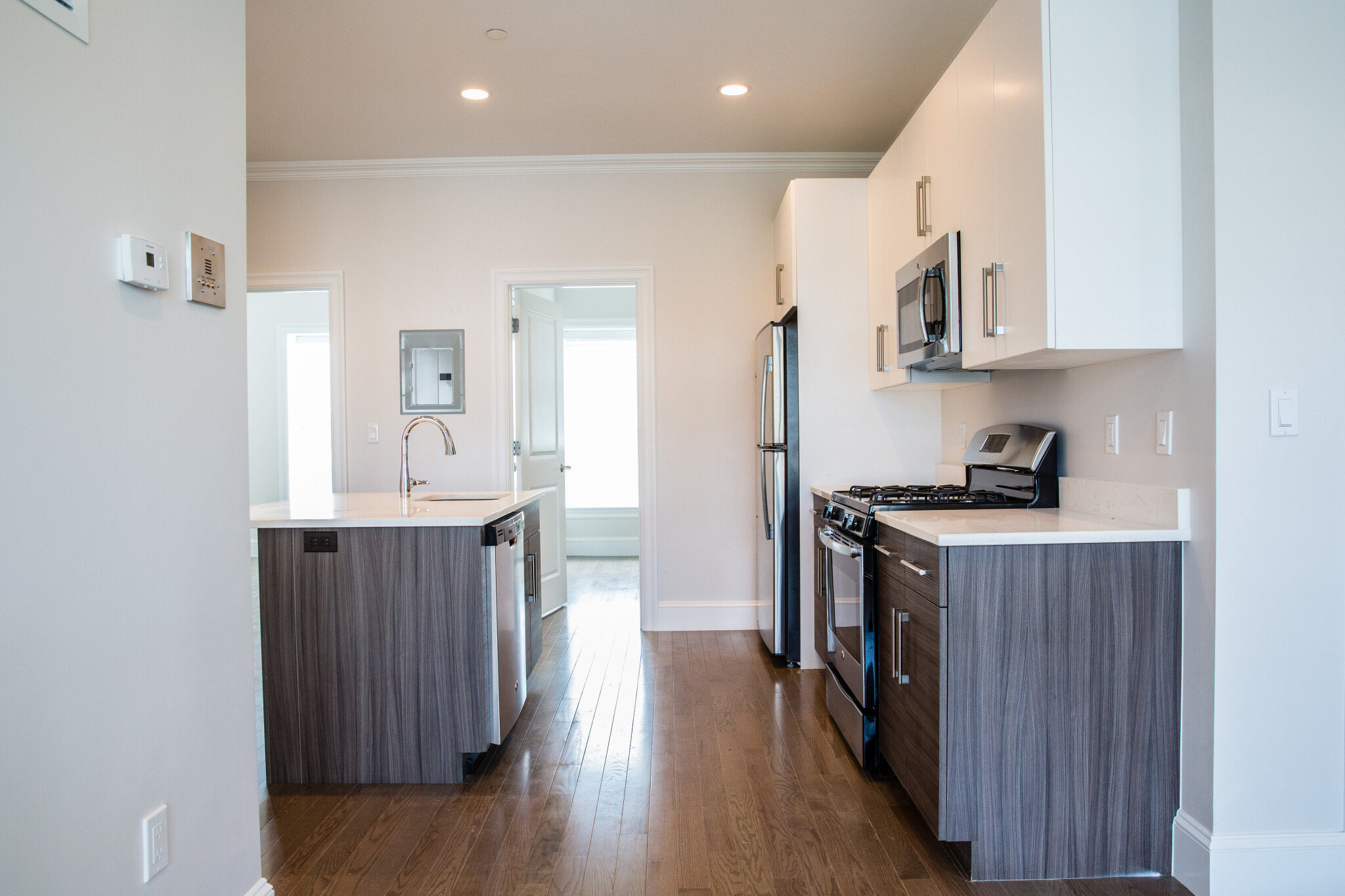 3 bed, 2 bath apartment for rent at 12 Harvard Ter Unit 4, Allston — photo 17 of 19