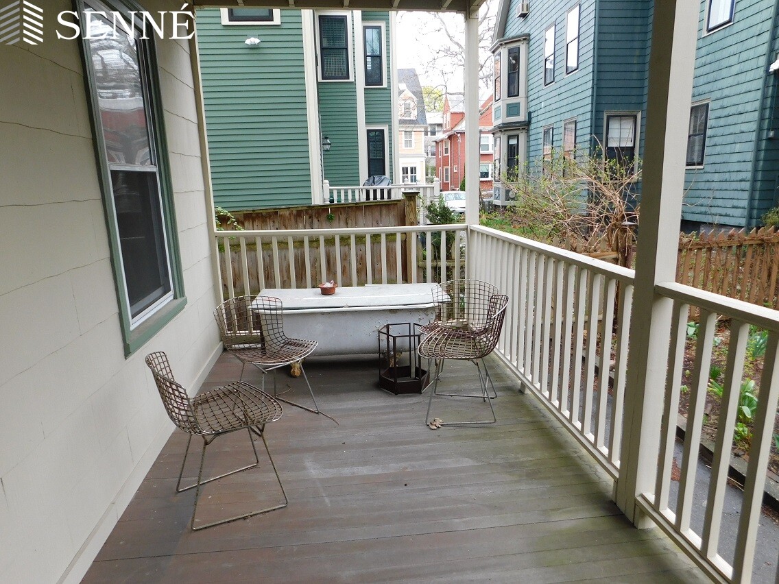 2 bed, 1 bath apartment for rent at 57 Gorham St Unit 1, Harvard Square — photo 3 of 9