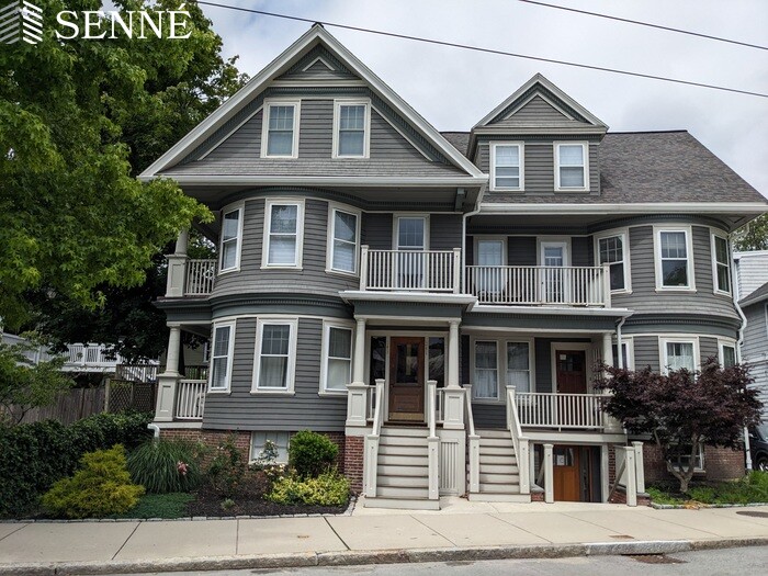 2 bed, 1 bath apartment for rent at 243 Huron Ave Unit 1, West Cambridge — photo 2 of 7