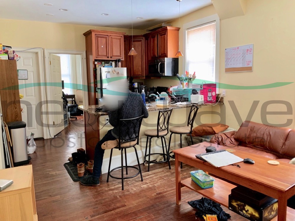 4 bed, 1 bath apartment for rent at 719 Parker St Unit 3, Mission Hill — photo 6 of 10