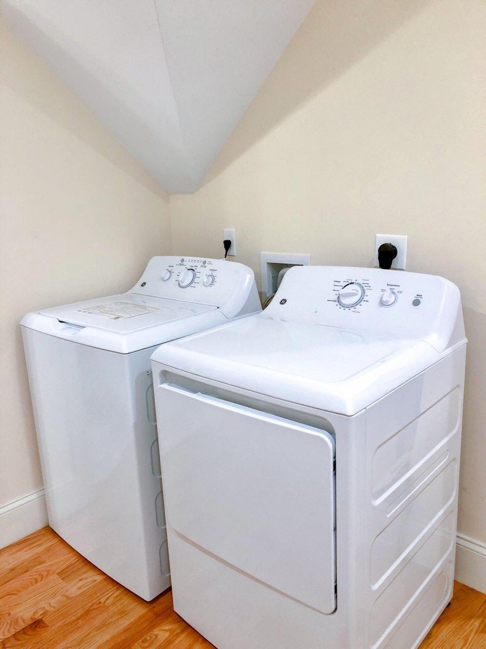 4 bed, 2 bath apartment for rent at 23 Higgins St Unit St, Allston — photo 5 of 13