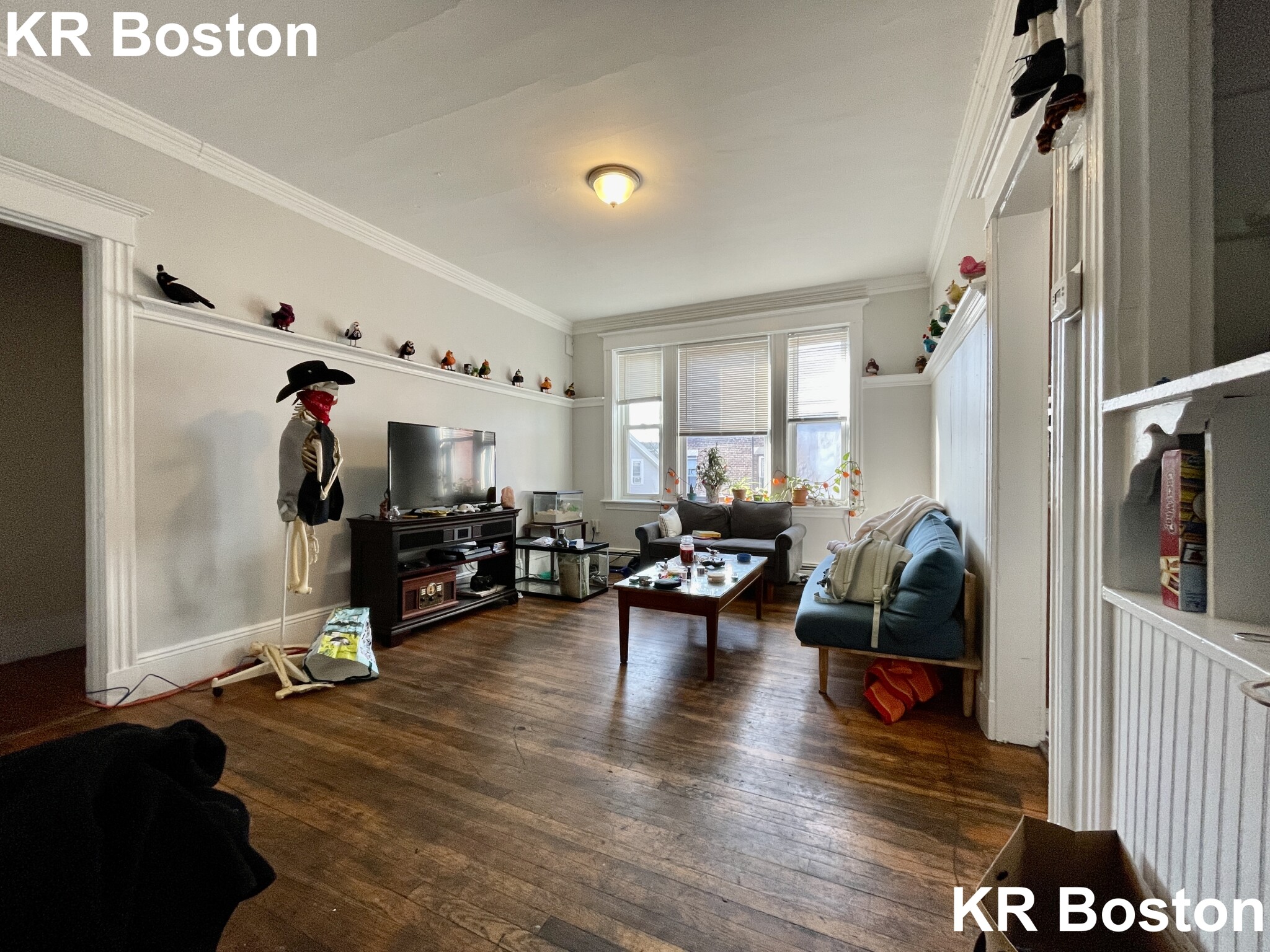 4 bed, 1 bath apartment for rent at 11 Quint Ave Unit 5, Allston — photo 1 of 4