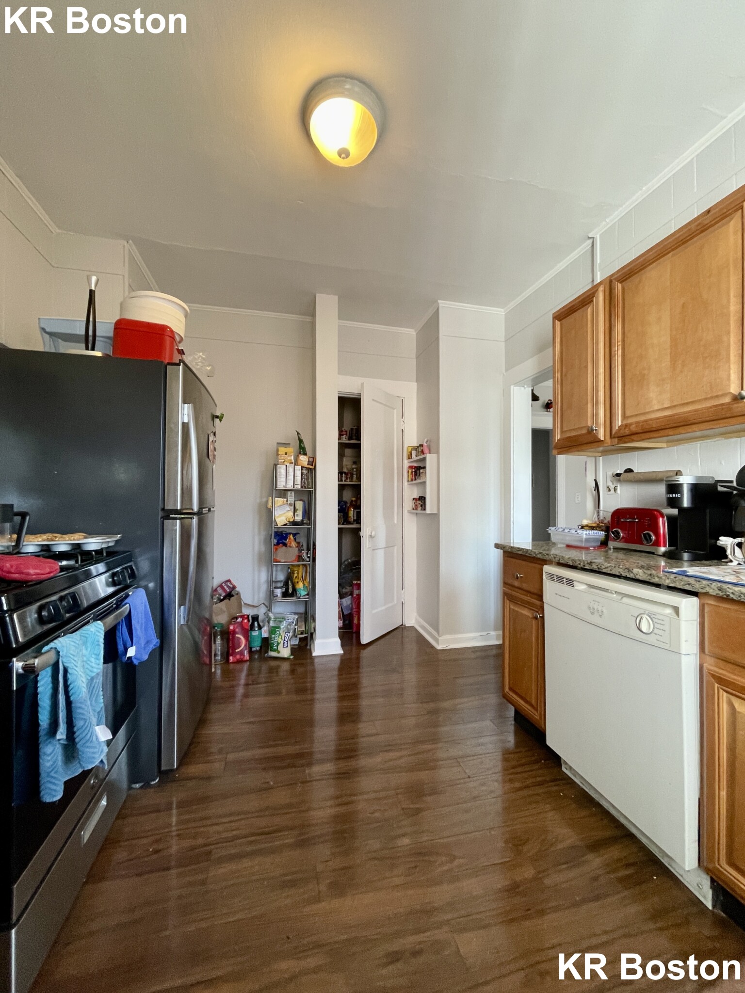 4 bed, 1 bath apartment for rent at 11 Quint Ave Unit 5, Allston — photo 2 of 4