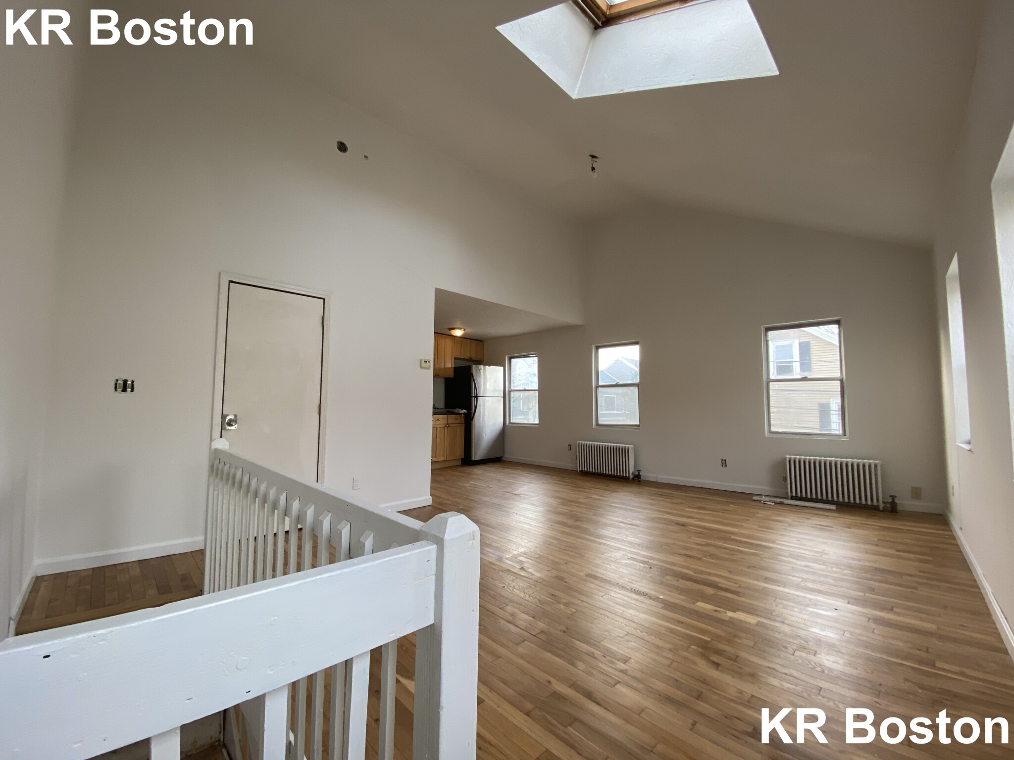 4 bed, 1 bath apartment for rent at 7 Shepard St Unit 1, Brighton — photo 2 of 8