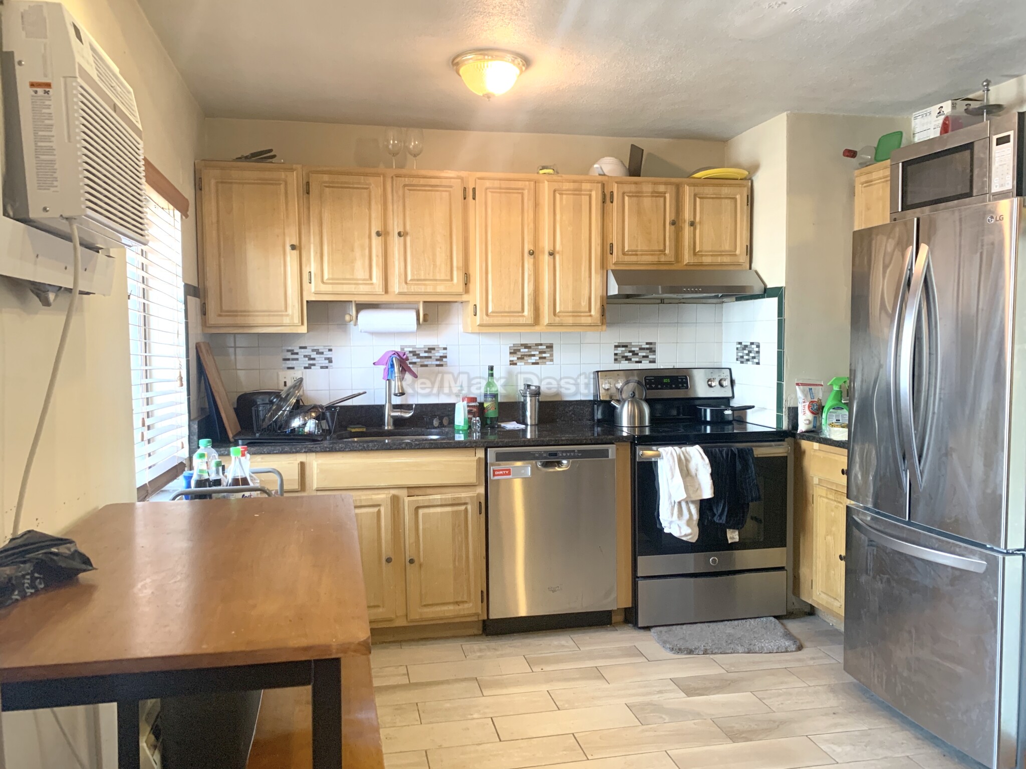 2 bed, 1 bath apartment for rent at 72 Chelsea St Unit 1, East Boston — photo 4 of 13