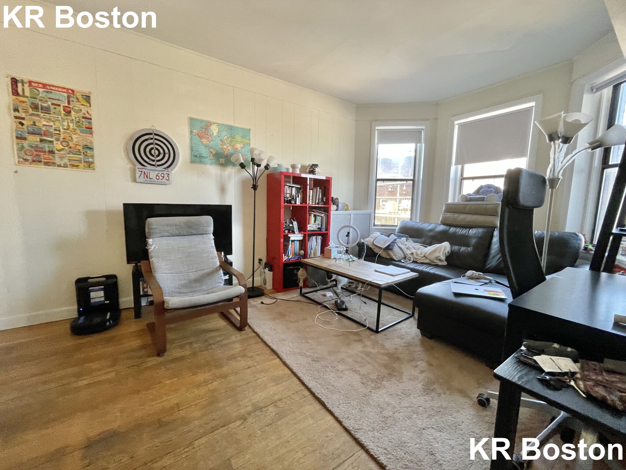 3 bed, 1.5 bath apartment for rent at 1132 Commonwealth Ave Unit 6, Allston — photo 1 of 7