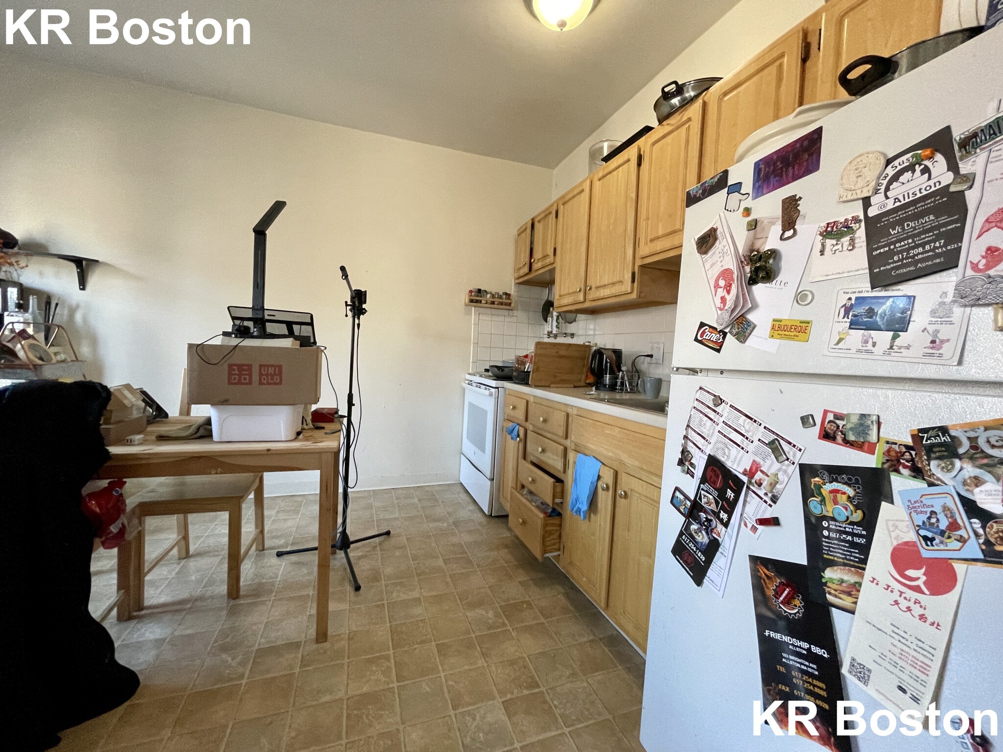 3 bed, 1.5 bath apartment for rent at 1132 Commonwealth Ave Unit 6, Allston — photo 4 of 7