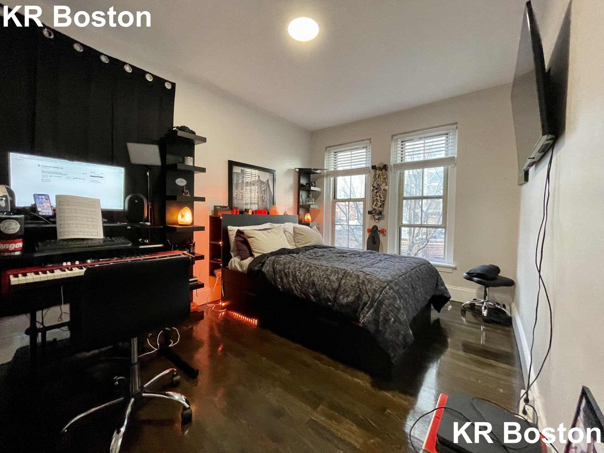 3 bed, 1 bath apartment for rent at 48 Clearway St Unit 9, Back Bay — photo 2 of 6