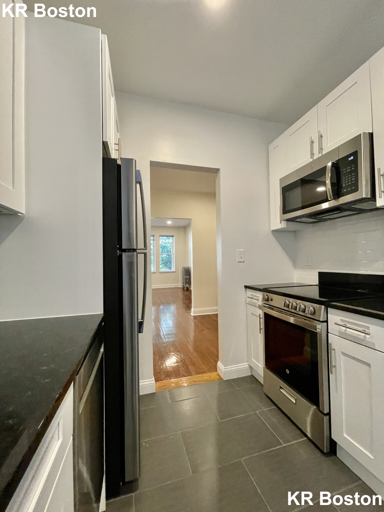 1 bed, 1 bath apartment for rent at 114 Sutherland Rd Unit A, Brighton — photo 1 of 14