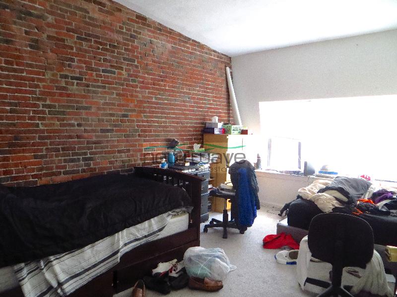 3 bed, 1 bath apartment for rent at 752 Tremont St Unit 4, South End — photo 2 of 20