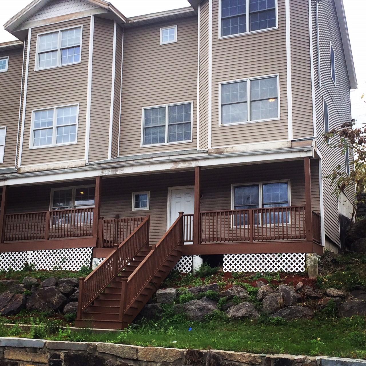 5 bed, 2 bath apartment for rent at 2591 Washington St Unit -, Roxbury