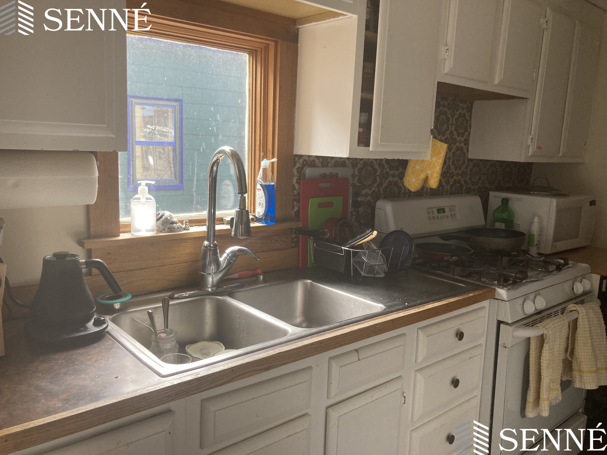 3 bed, 2 bath apartment for rent at 2 Inman Pl Unit 2, Central Square — photo 2 of 32