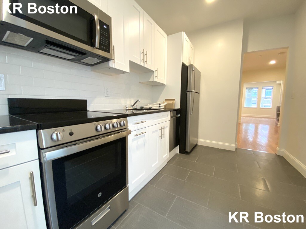 2 bed, 1 bath apartment for rent at 116 Sutherland Rd Unit 0, Brighton — photo 1 of 15