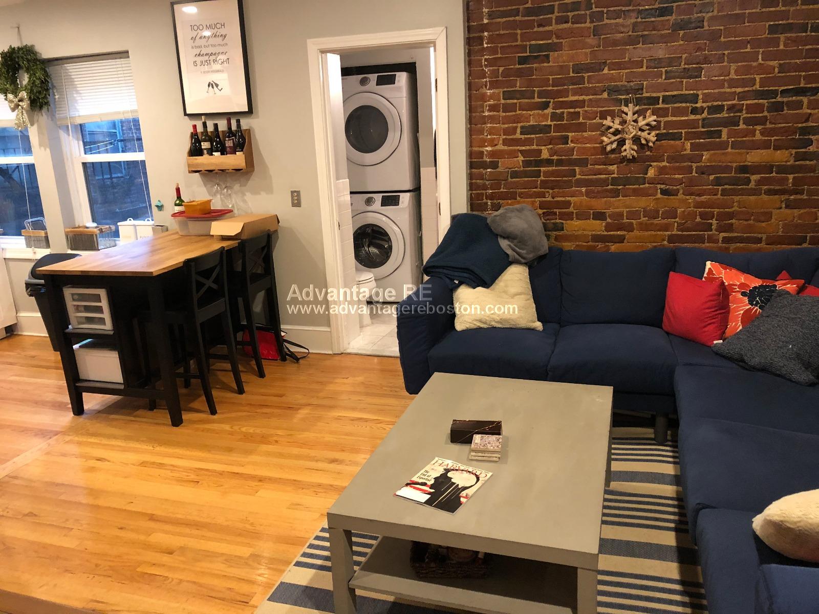 3 bed, 2 bath apartment for rent at 37 Sheafe St Unit 3, North End — photo 5 of 9