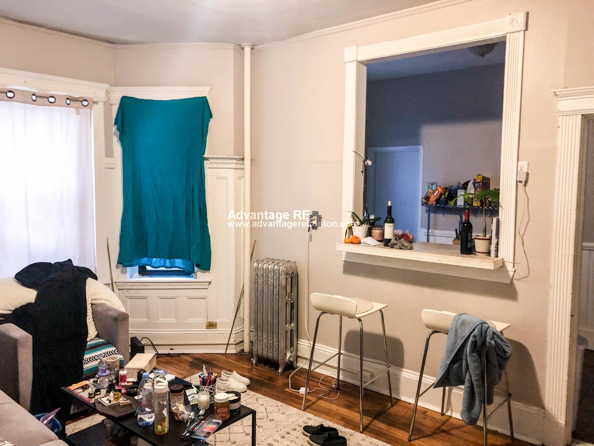 2 bed, 1 bath apartment for rent at 1056 Commonwealth Ave Unit 20, Allston — photo 2 of 20