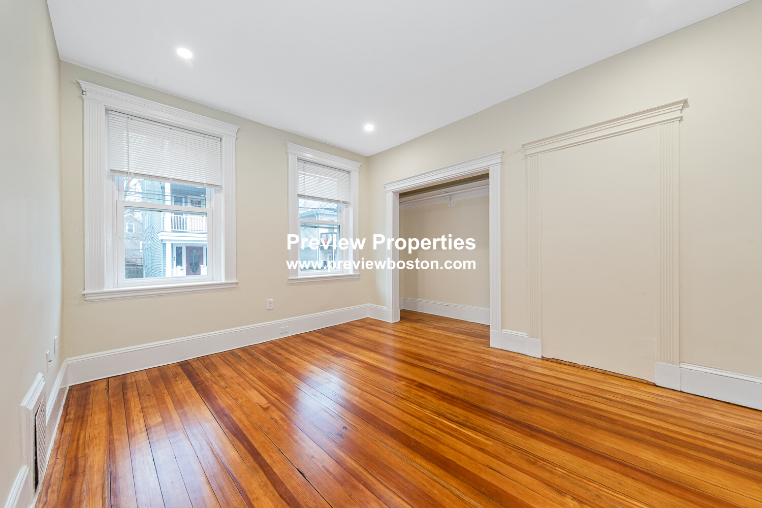 2 bed, 1 bath apartment for rent at 42 Brackett St Unit 1A, Brighton — photo 3 of 14