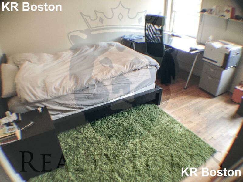 1 bed, 1 bath apartment for rent at 122 Warren St Unit 34, Brighton — photo 4 of 5