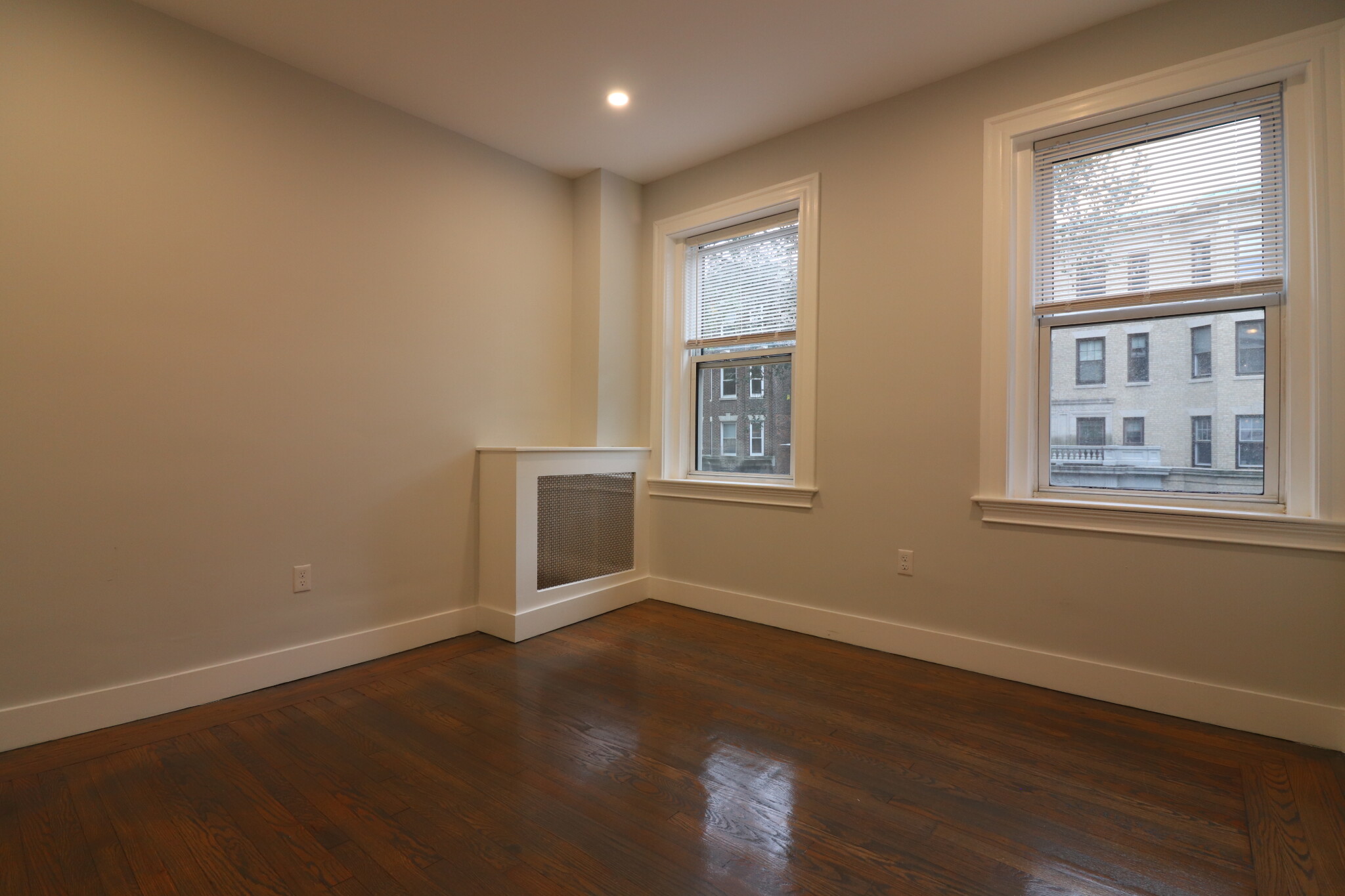 1 bed, 1 bath apartment for rent at 32 Queensberry St Unit 6, Fenway — photo 6 of 13