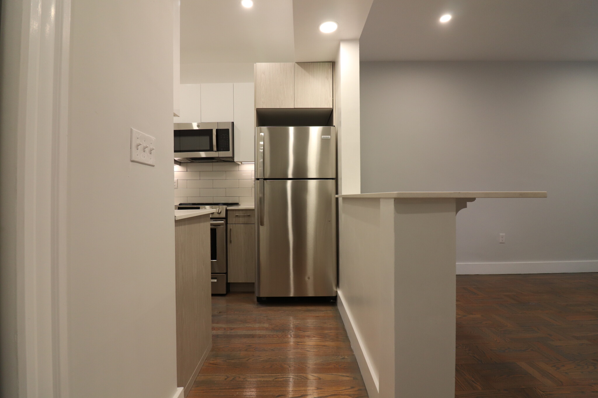 1 bed, 1 bath apartment for rent at 32 Queensberry St Unit 6, Fenway — photo 5 of 13