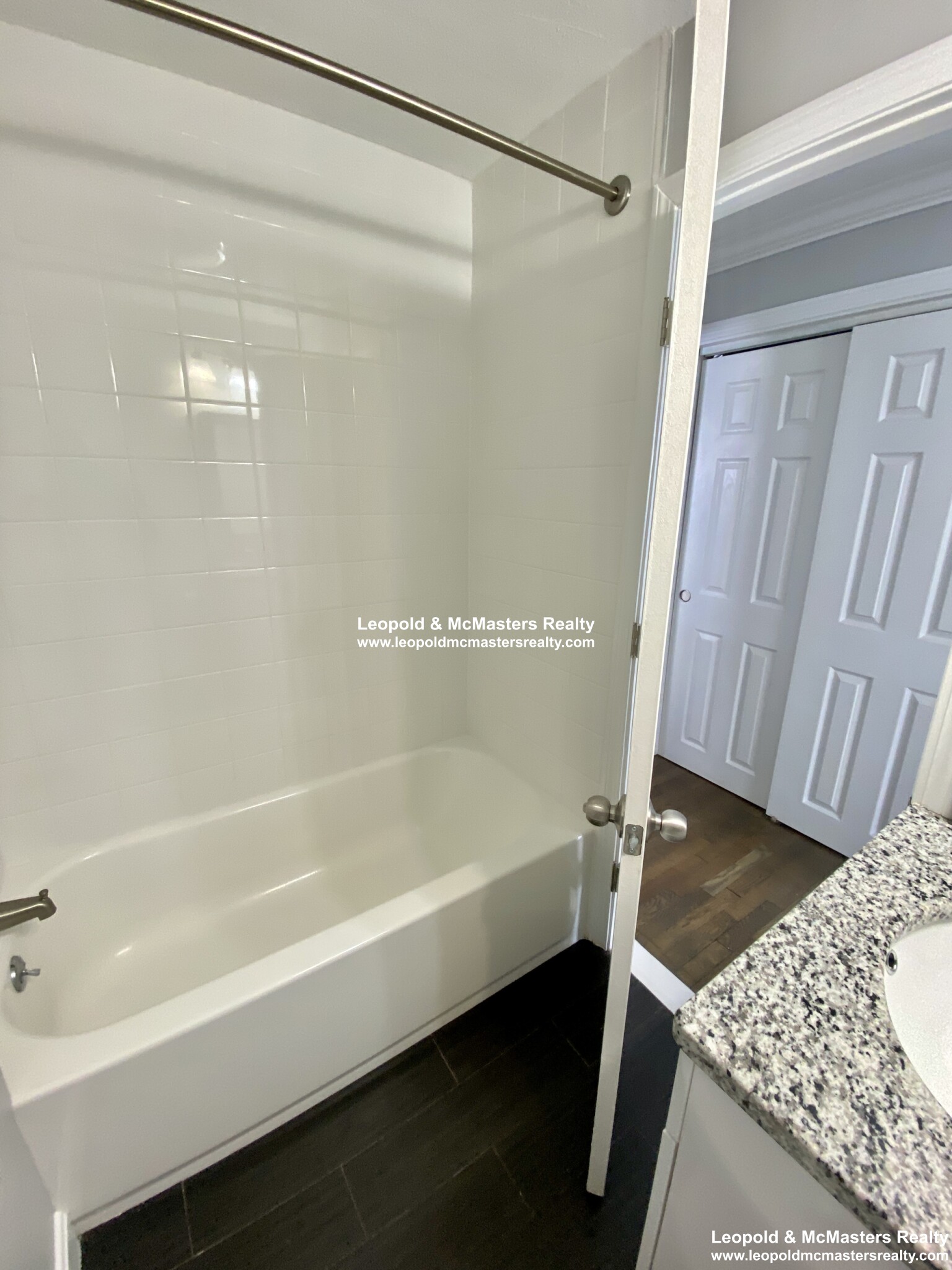 2 bed, 2 bath apartment for rent at 519 Washington St Unit 6, Coolidge Corner — photo 6 of 13