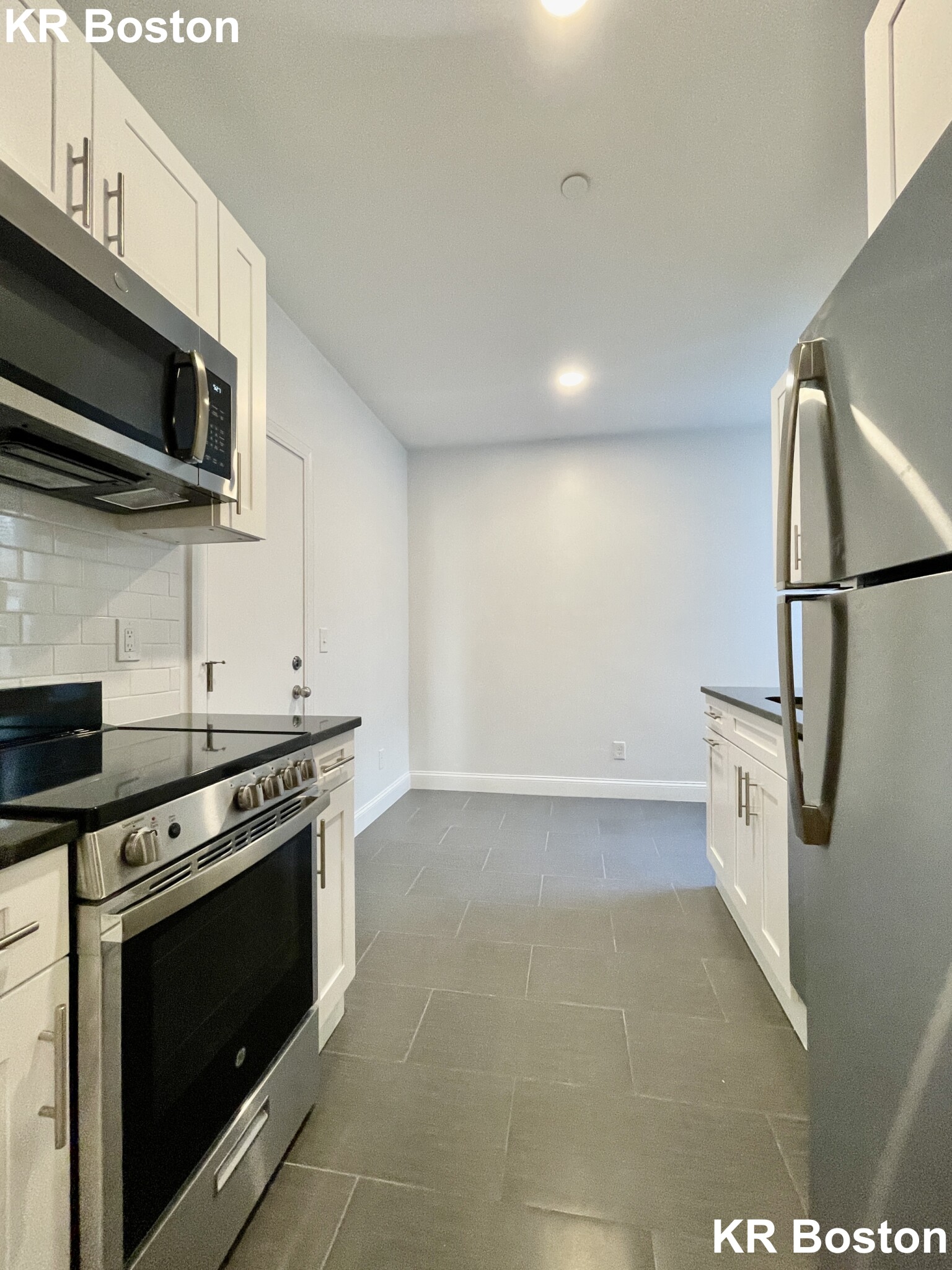 1 bed, 1 bath apartment for rent at 114 Sutherland Rd Unit A, Brighton — photo 10 of 14