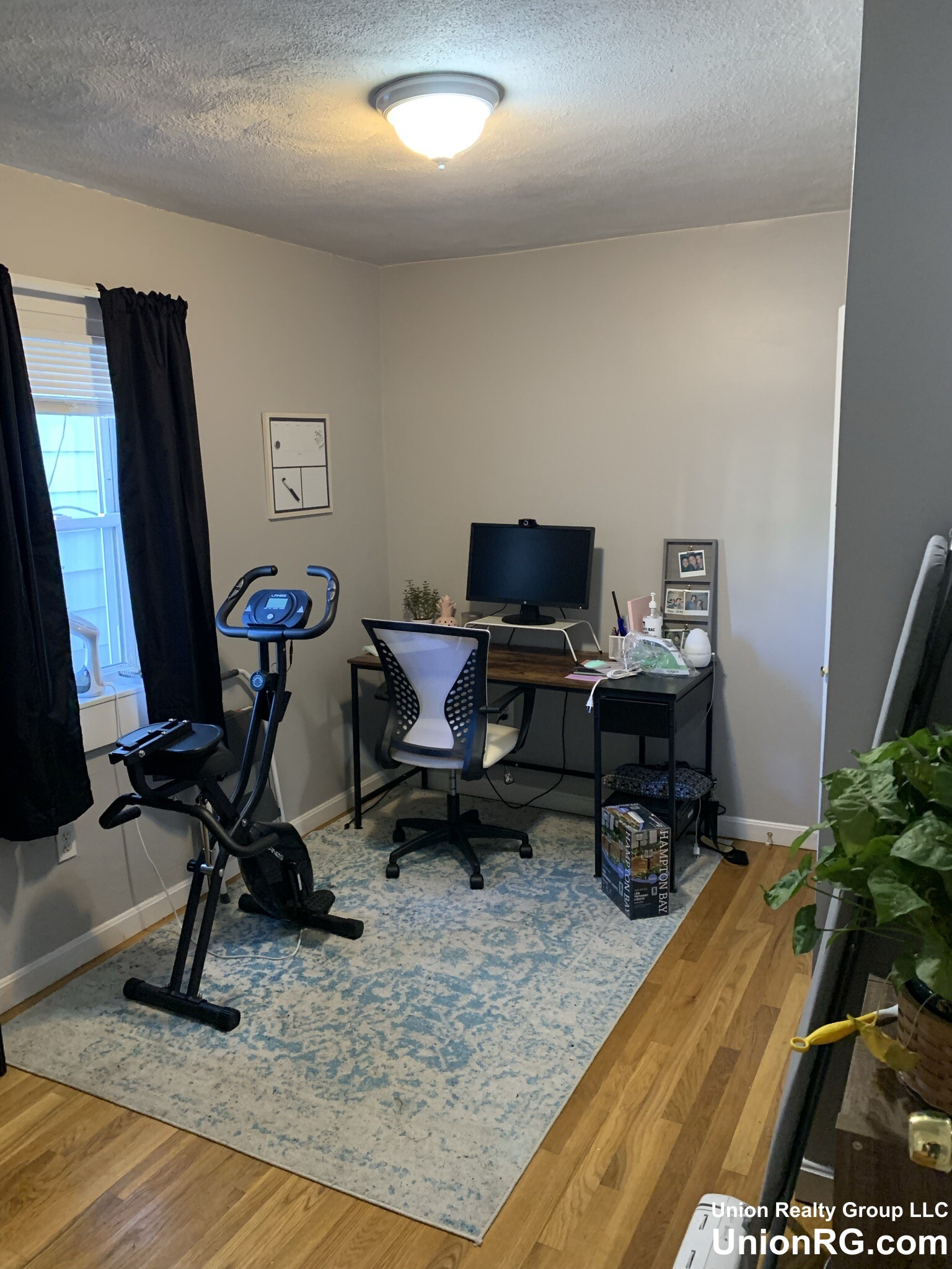 3 bed, 1 bath apartment for rent at 367 Market St Unit 1, Brighton — photo 10 of 13