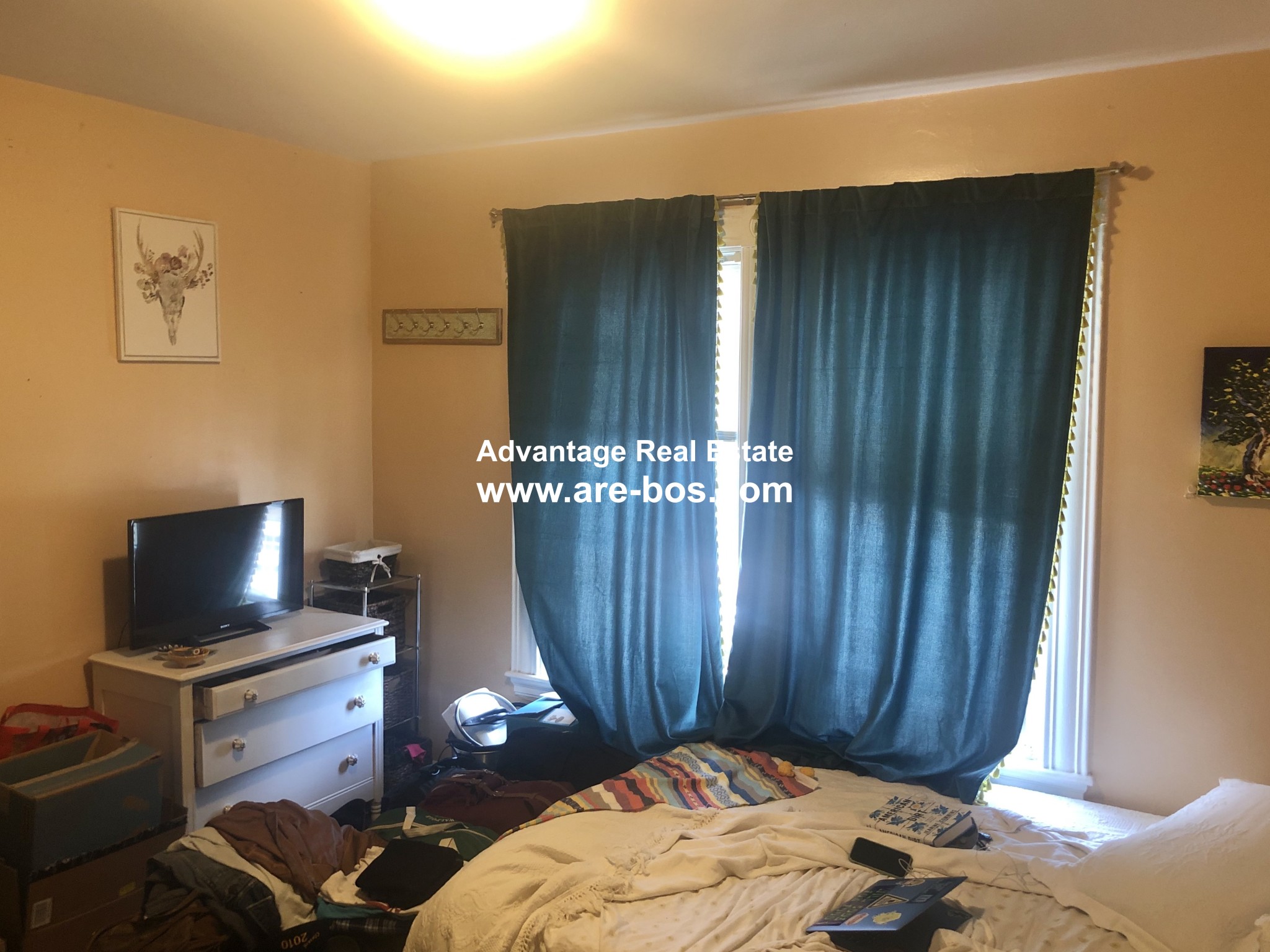 4 bed, 1 bath apartment for rent at 68 Boylston St Unit 6, Brookline Village — photo 9 of 17