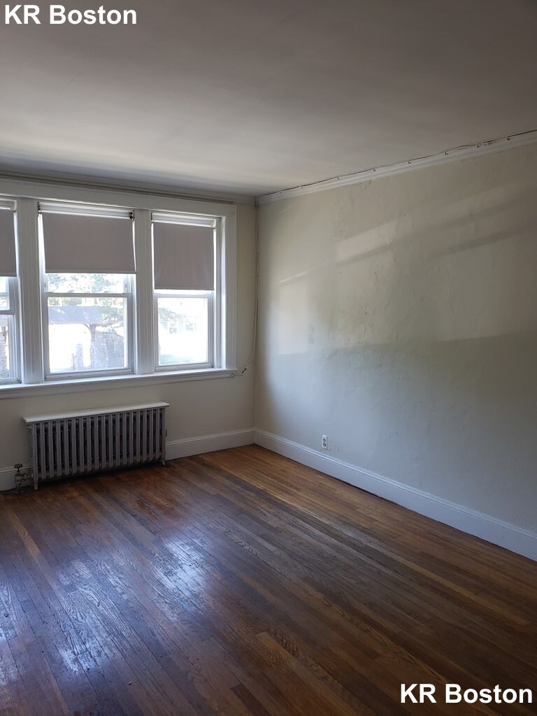 1 bed, 1 bath apartment for rent at 2044 Commonwealth Ave Unit 38, Brighton — photo 8 of 16