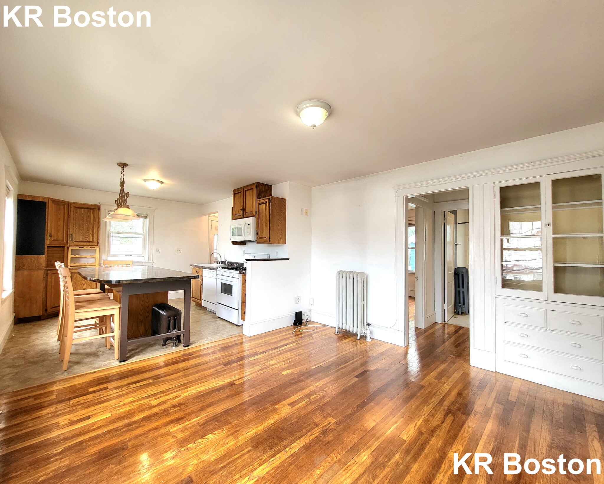 3 bed, 2 bath apartment for rent at 25 South Hobart St Unit 0, Brighton — photo 10 of 14