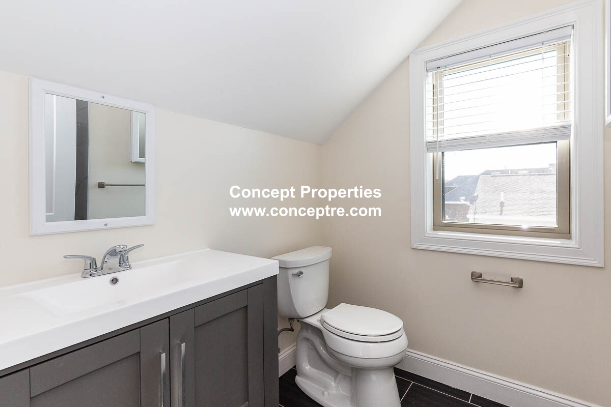 4 bed, 4+ bath apartment for rent at 39 Harvard St Unit 2, Charlestown — photo 12 of 20