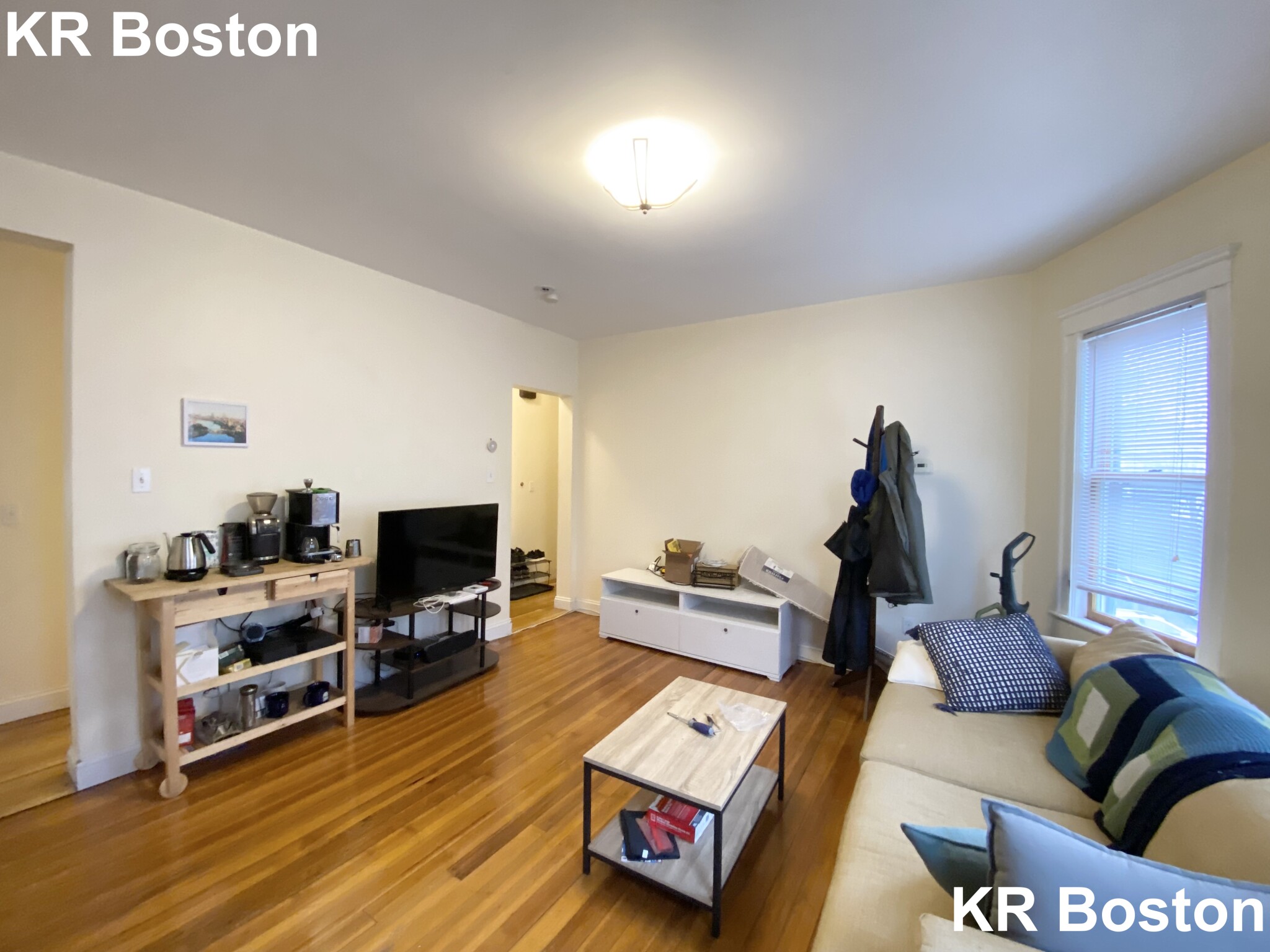 3 bed, 1.5 bath apartment for rent at 47 Easton St Unit 2, Allston — photo 10 of 46