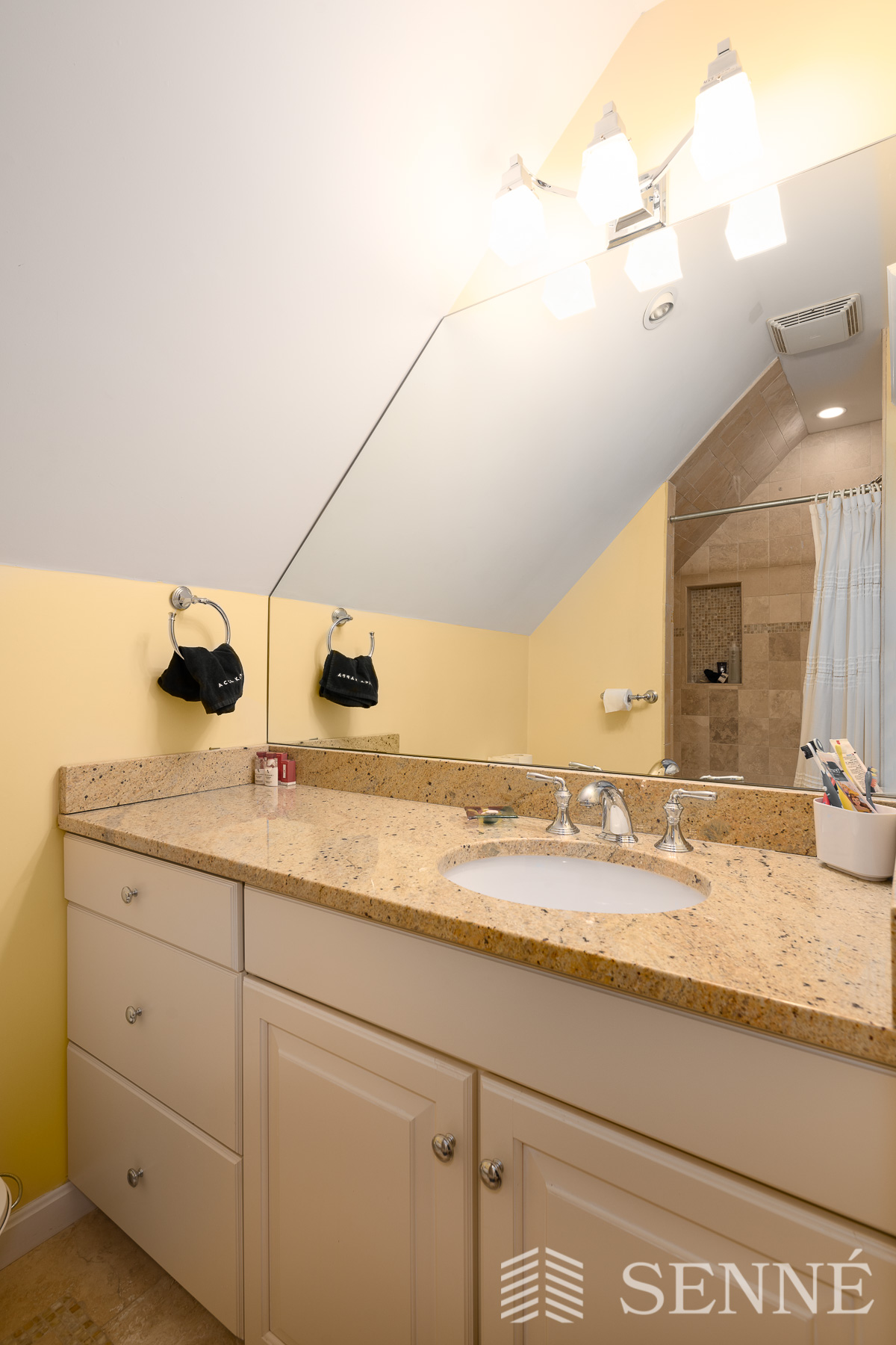 3 bed, 2.5 bath apartment for rent at 9 Meacham Rd Unit 2A, North Cambridge — photo 6 of 17