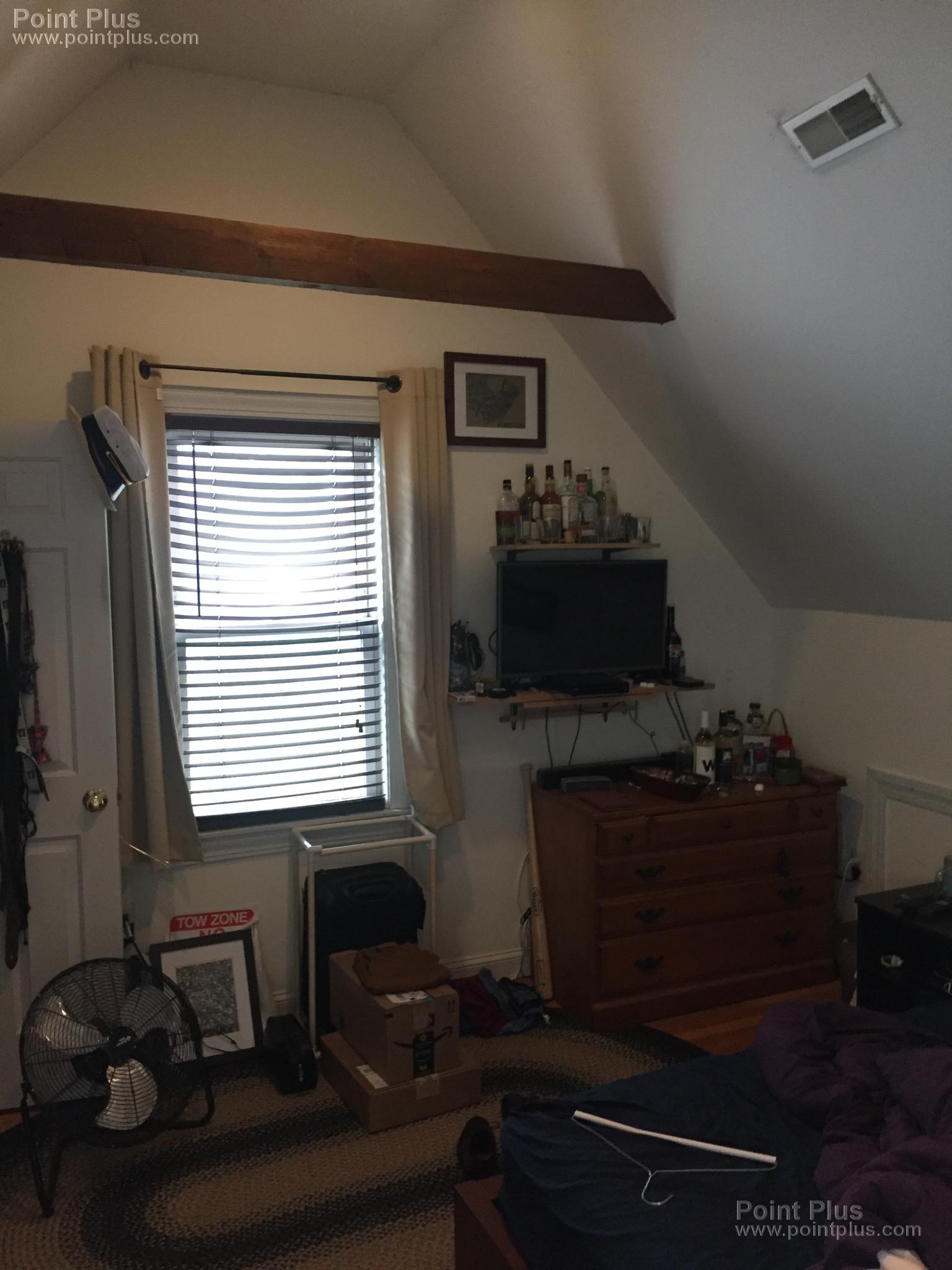 4 bed, 2 bath apartment for rent at 5 Union St Unit 2, Central Square — photo 3 of 16