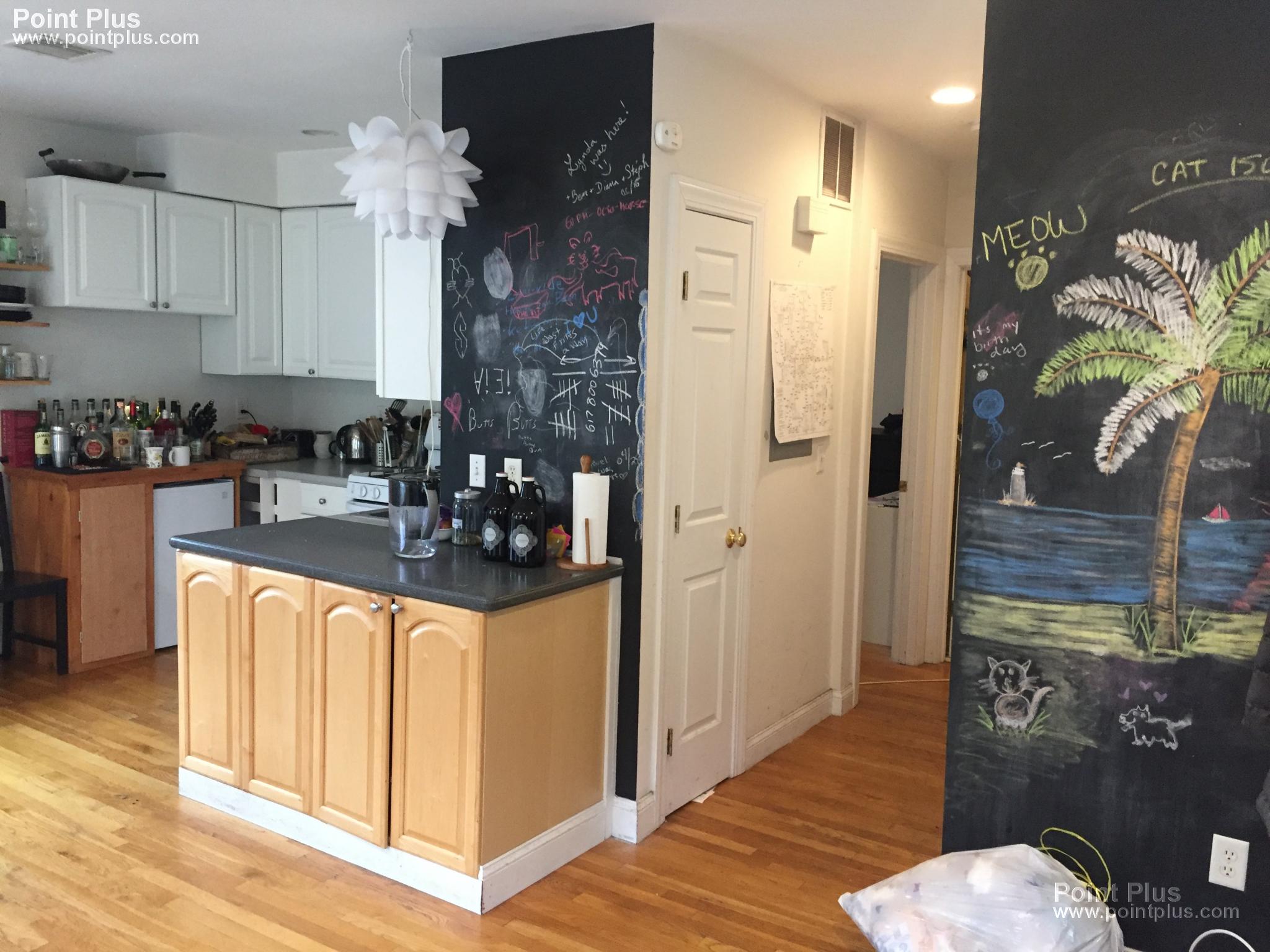 4 bed, 2 bath apartment for rent at 5 Union St Unit 2, Central Square — photo 1 of 16