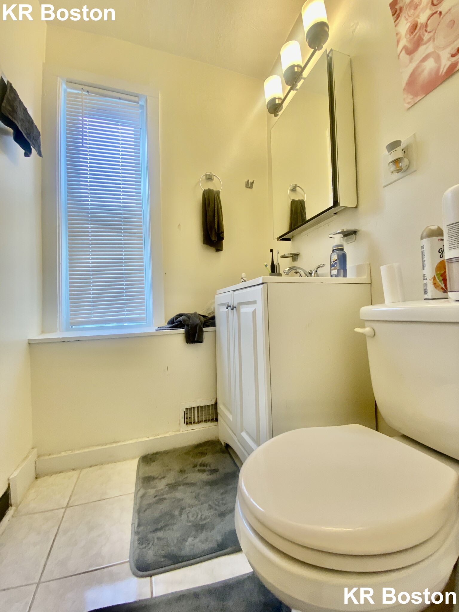 3 bed, 1 bath apartment for rent at 100 Saint Paul St Unit 3F, Coolidge Corner — photo 7 of 8