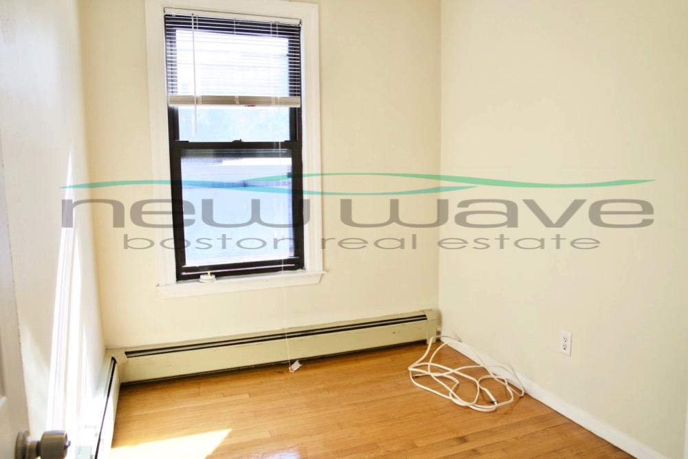 3 bed, 1 bath apartment for rent at 38 Bradford St Unit 3, South End — photo 9 of 15