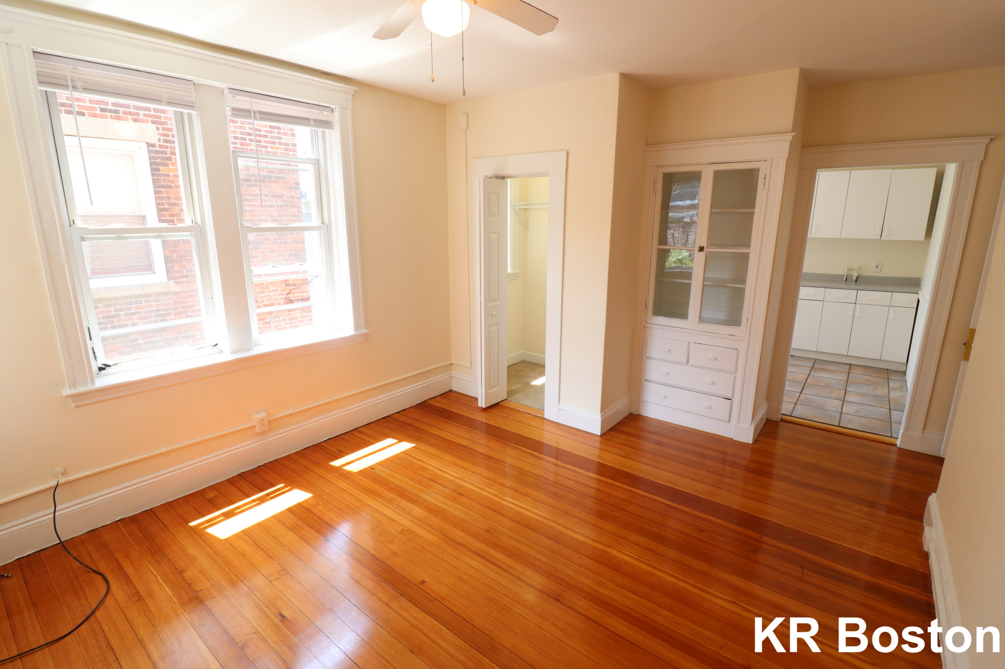 1 bed, 1 bath apartment for rent at 522 Cambridge St Unit 6A, Allston — photo 1 of 12