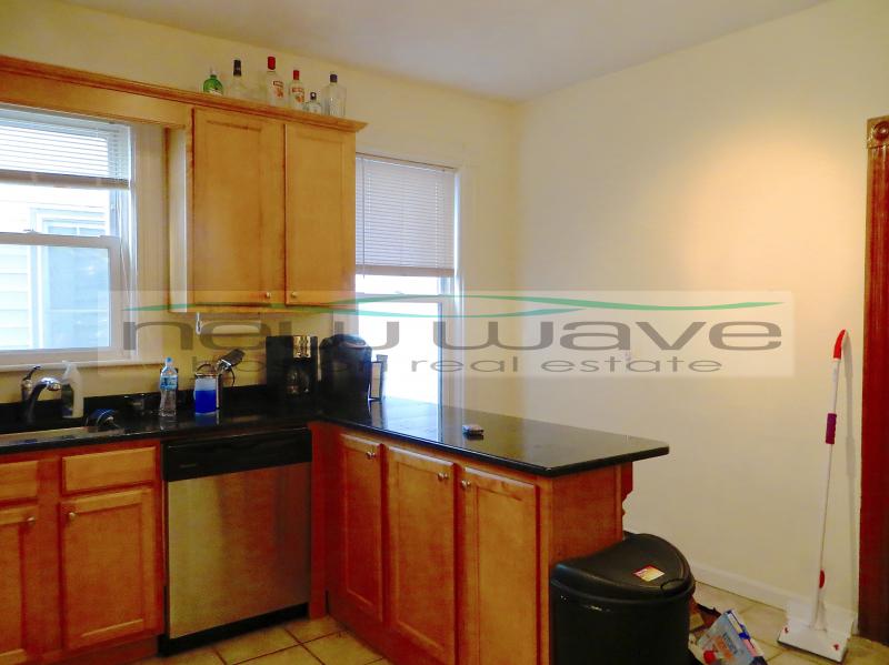 3 bed, 1 bath apartment for rent at 70 Calumet St Unit 1, Mission Hill — photo 5 of 13