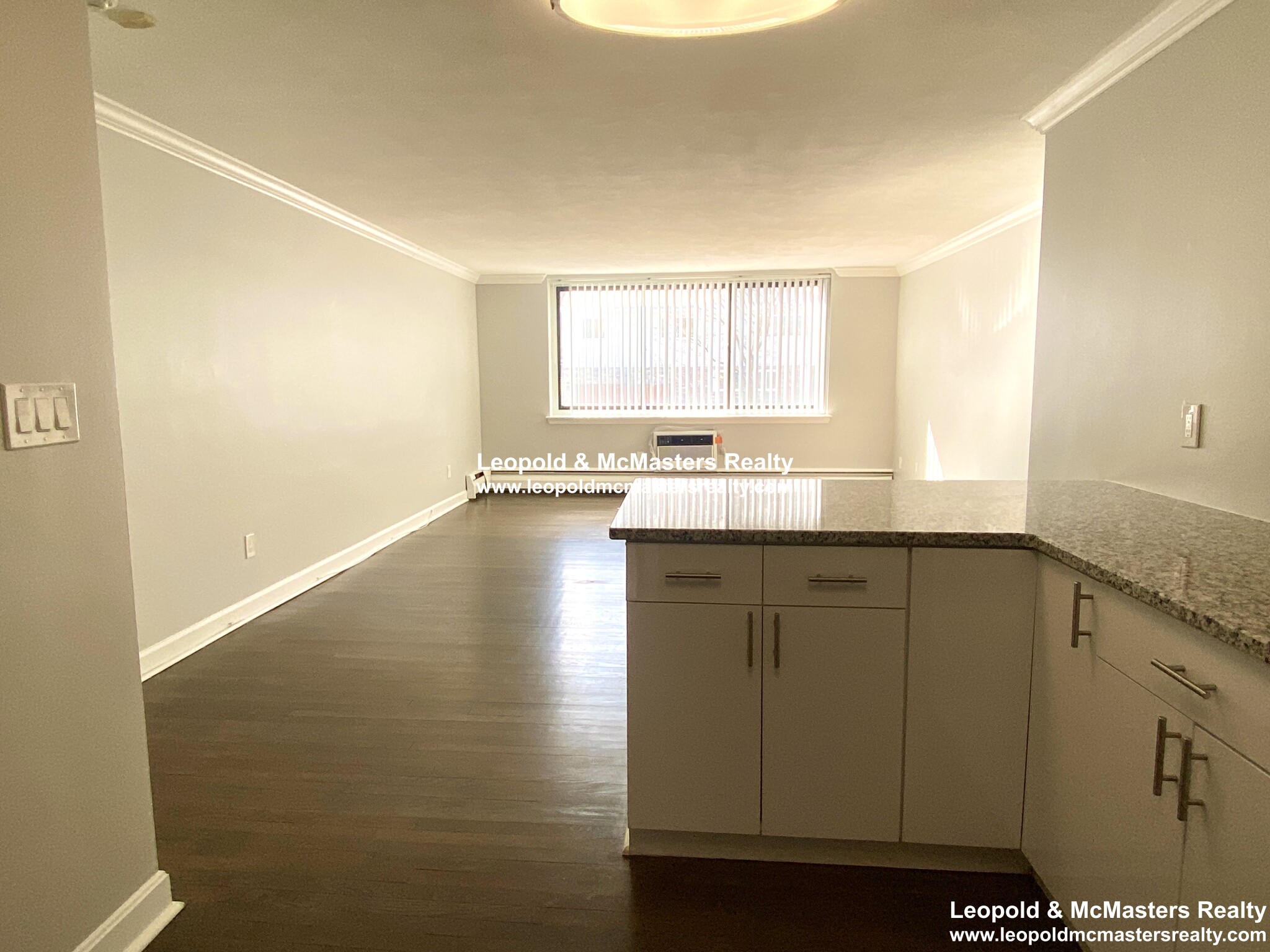 2 bed, 2 bath apartment for rent at 519 Washington St Unit 6, Coolidge Corner — photo 3 of 13