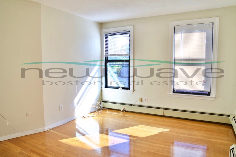 3 bed, 1 bath apartment for rent at 38 Bradford St Unit 3, South End — photo 13 of 15