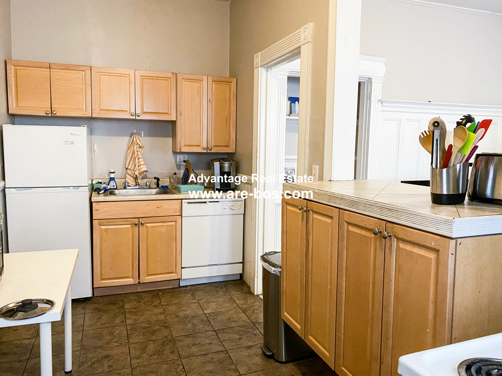 2 bed, 1 bath apartment for rent at 1056 Commonwealth Ave Unit 20, Allston — photo 11 of 20