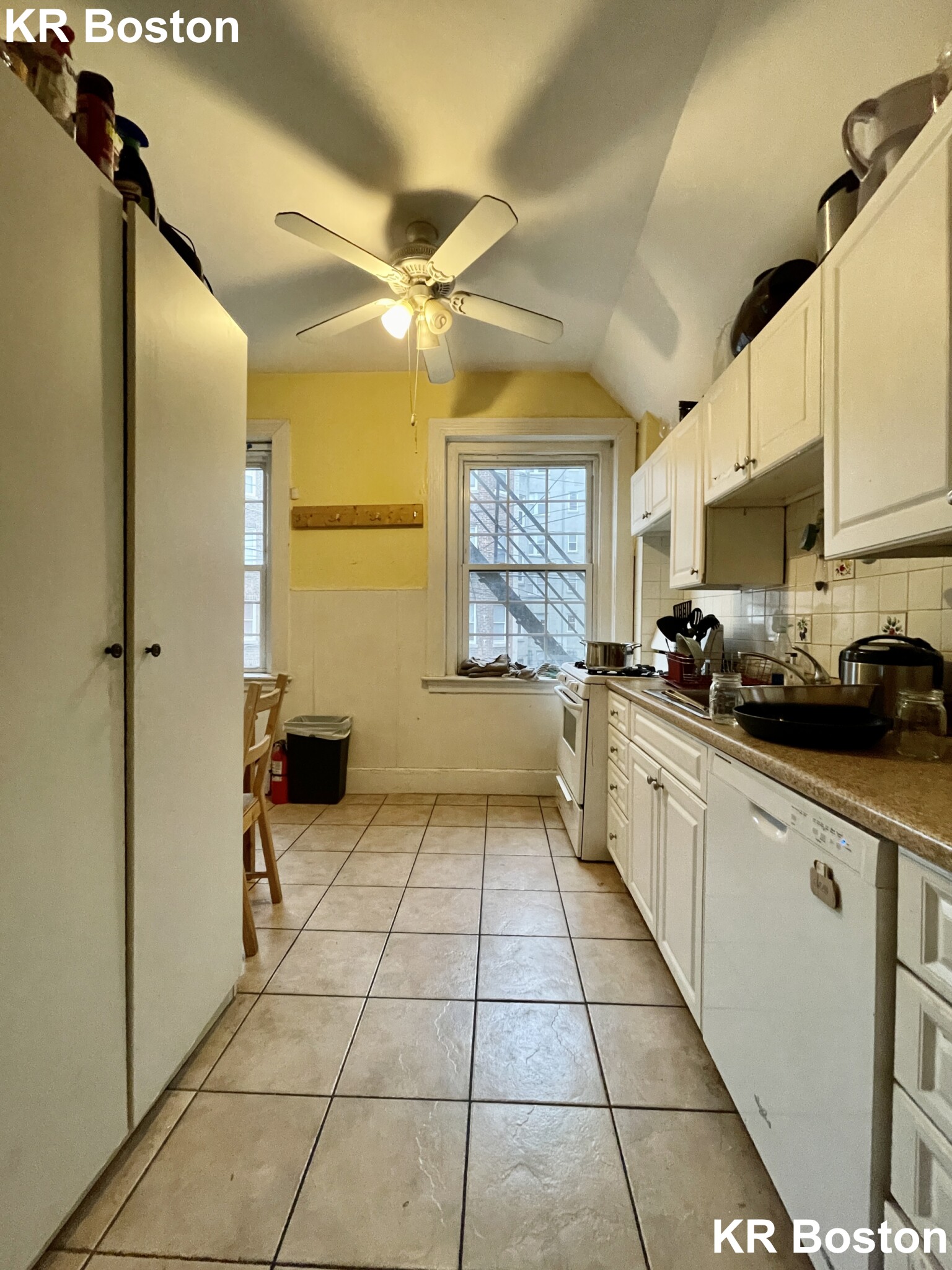 3 bed, 1 bath apartment for rent at 181 Naples Rd Unit 1, Coolidge Corner — photo 12 of 15