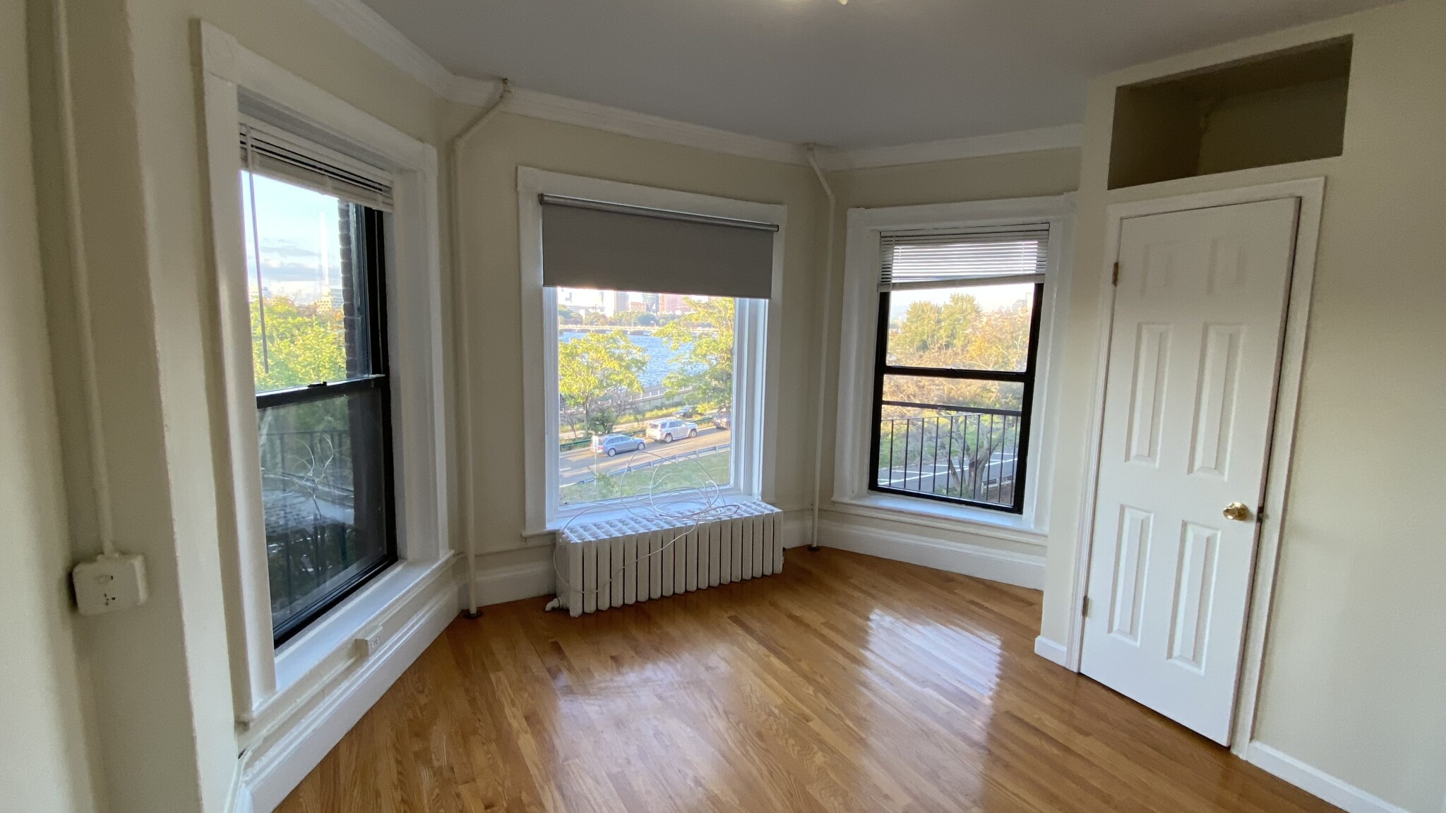 2 bed, 1 bath apartment for rent at 43 Bay State Rd Unit 3F, Fenway — photo 11 of 20