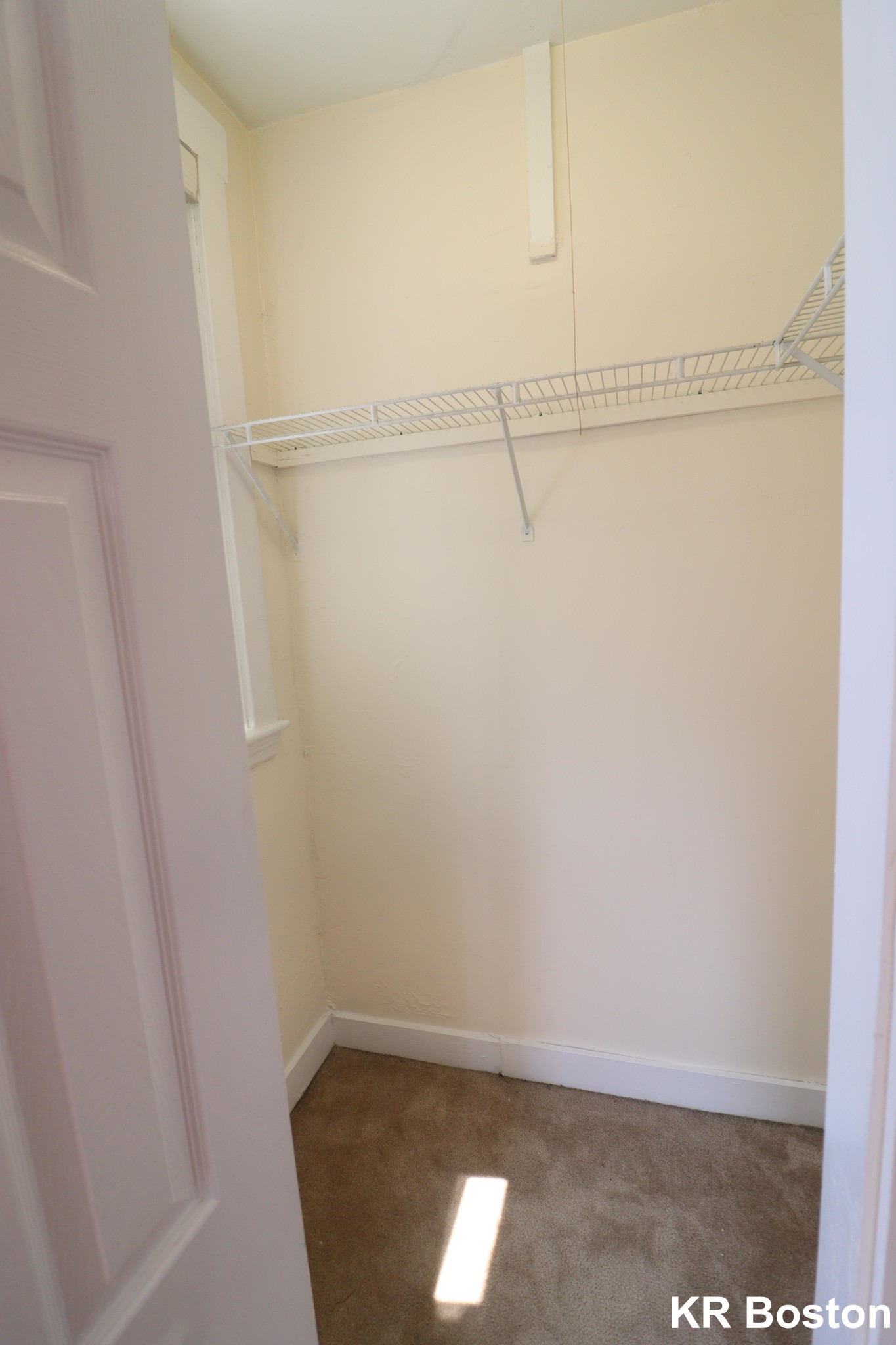 1 bed, 1 bath apartment for rent at 523 Cambridge St Unit 6A, Allston — photo 2 of 12