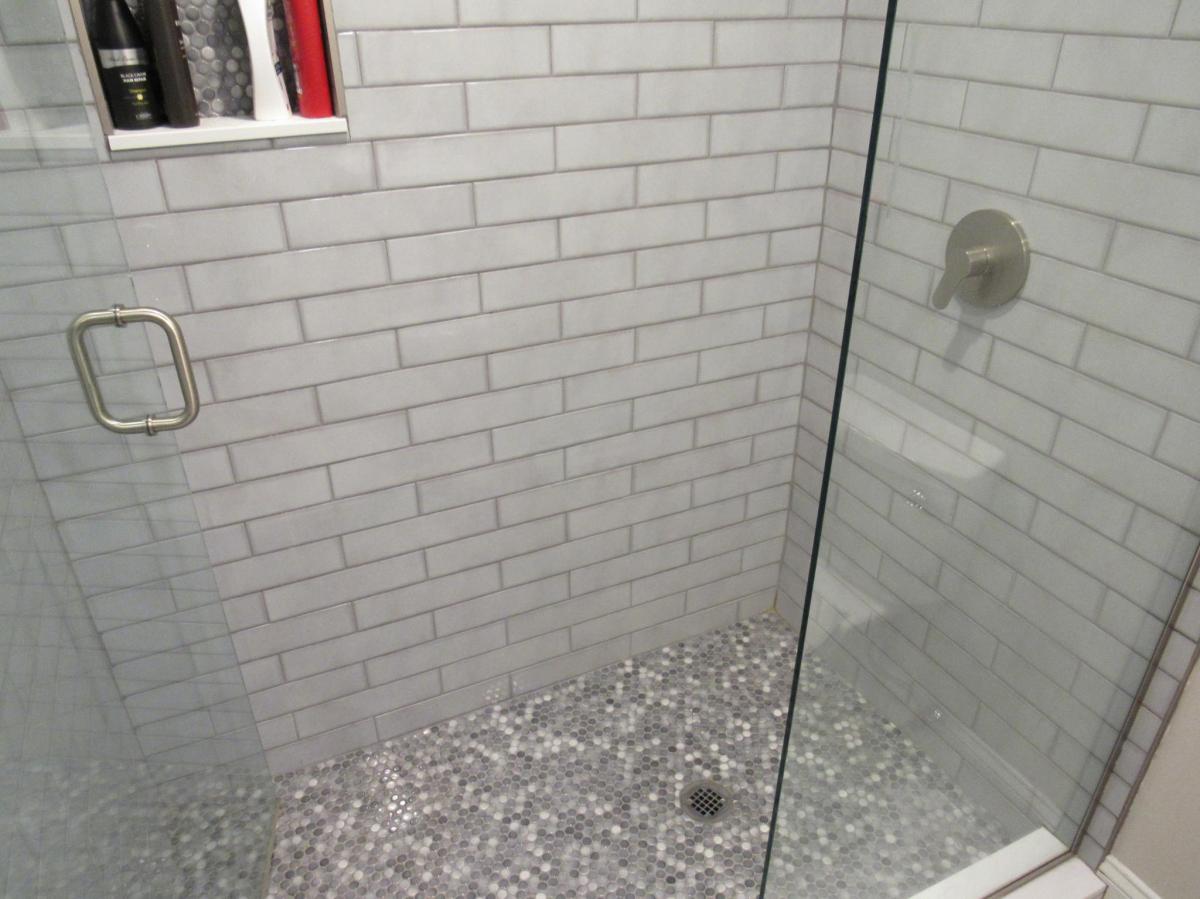 4 bed, 2 bath apartment for rent at 50 Calumet St Unit 3, Mission Hill — photo 6 of 17